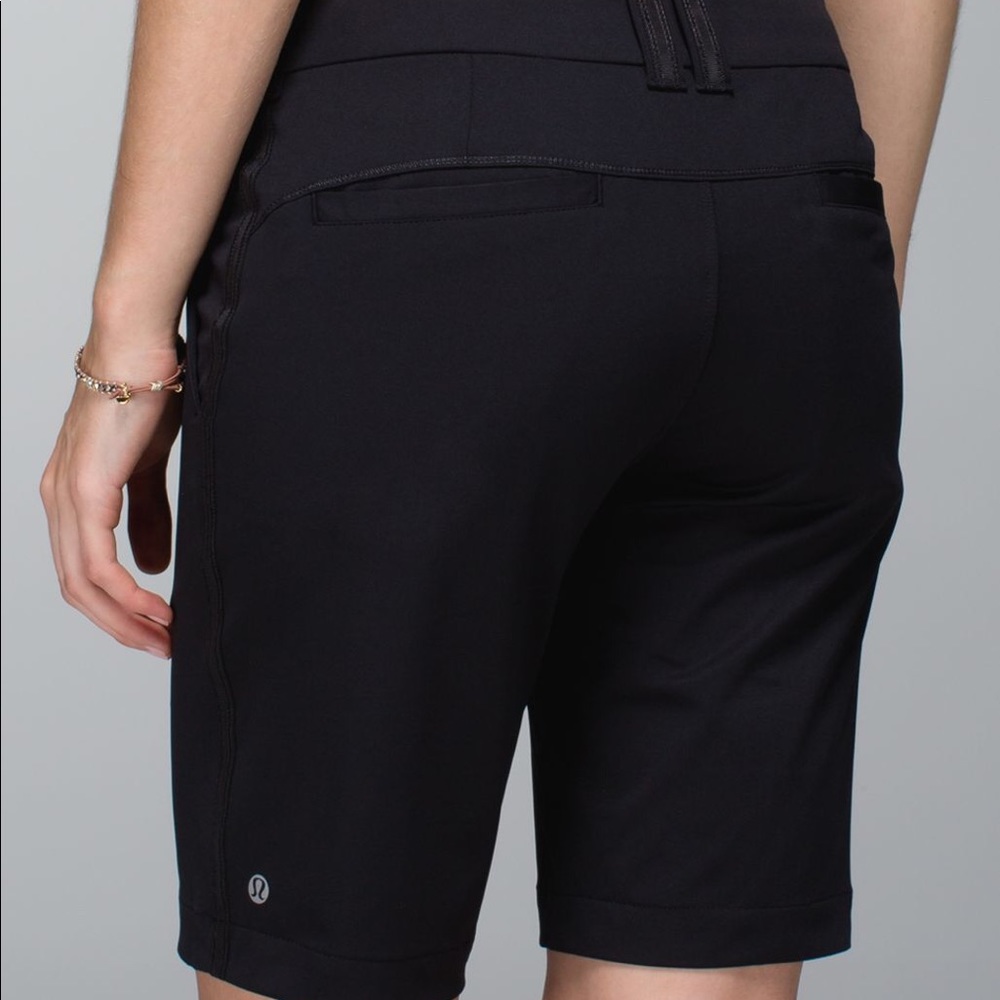 Lululemon Club Bermuda Shorts Black 4 EUC